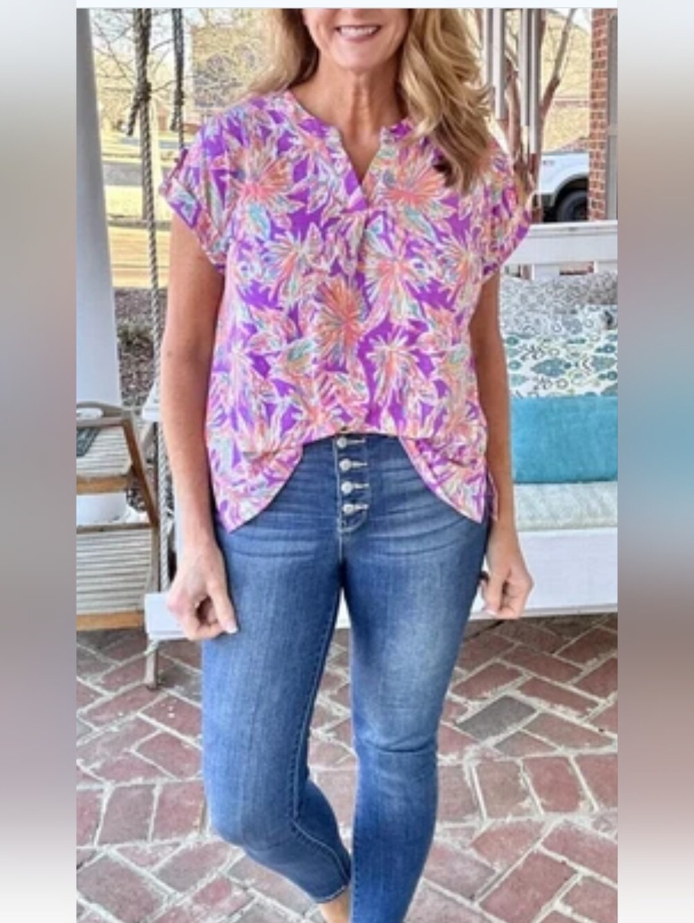 Dear Scarlett Short Sleeve V Neck Top